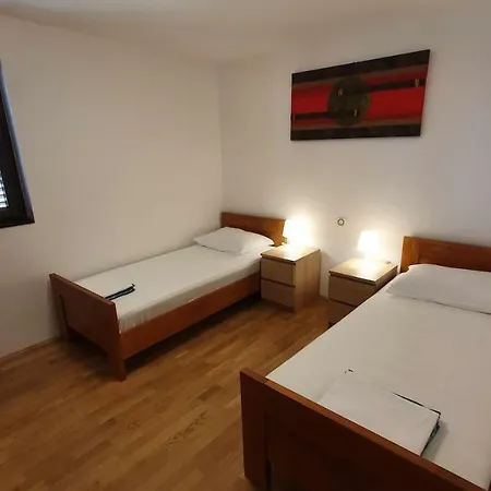 Bella Mare Apartment
